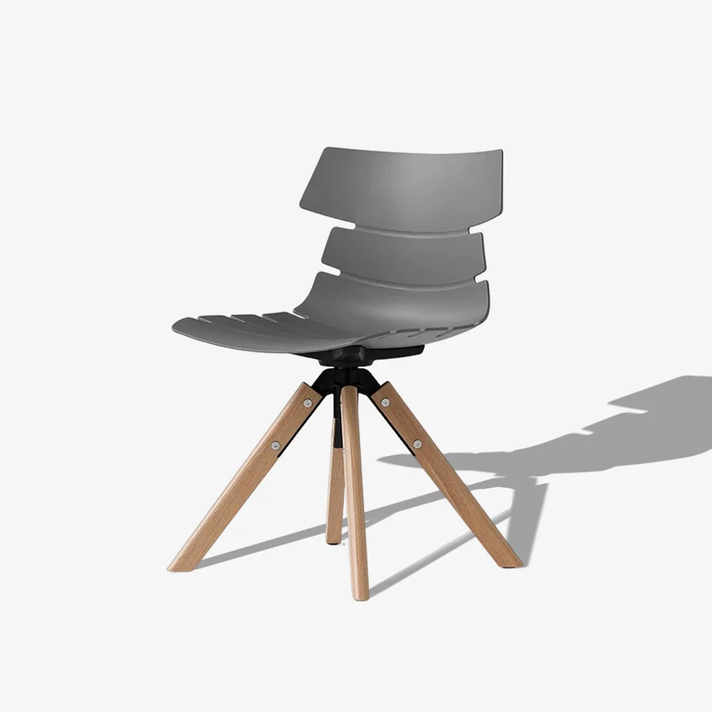 COZONI Concord Office Chair with Natural Timber Legs