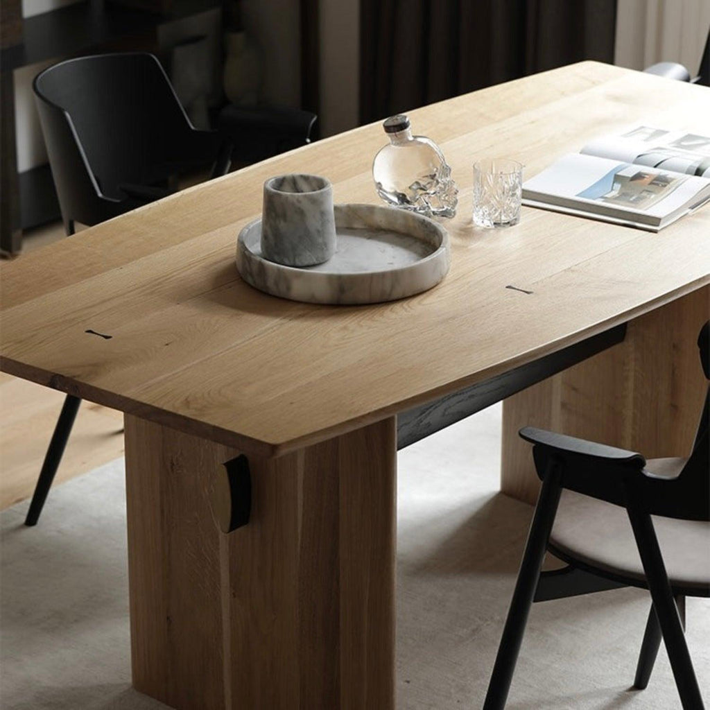 COZONI Cora Dining Table