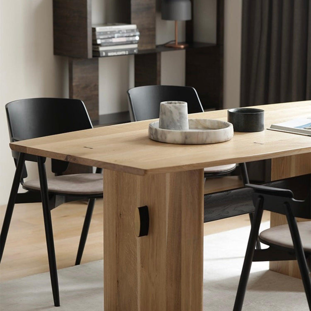 COZONI Cora Dining Table