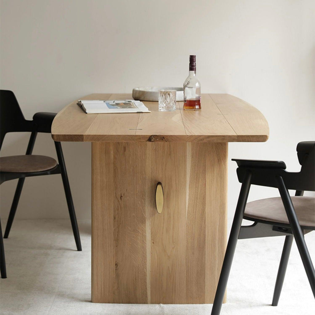 COZONI Cora Dining Table